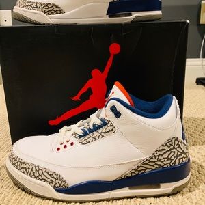 Retro 3 True Blue (Price negotiable)
